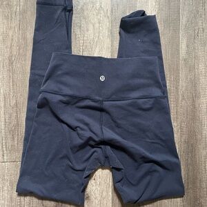 Lululemon Atheltica Women Navy Leggings